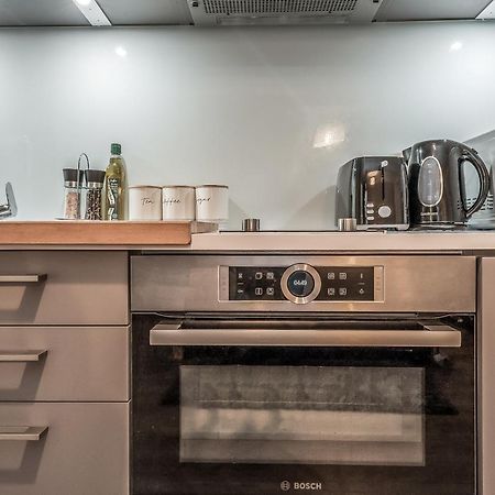 Spacious & Cosy Studio Flat In The Heart Of Edinburgh City Centre EDI Exterior photo