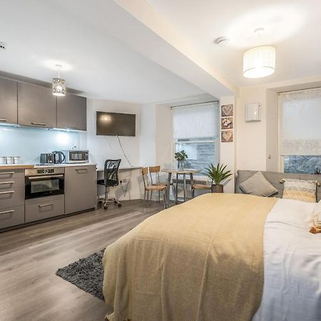 Spacious & Cosy Studio Flat In The Heart Of Edinburgh City Centre EDI Exterior photo