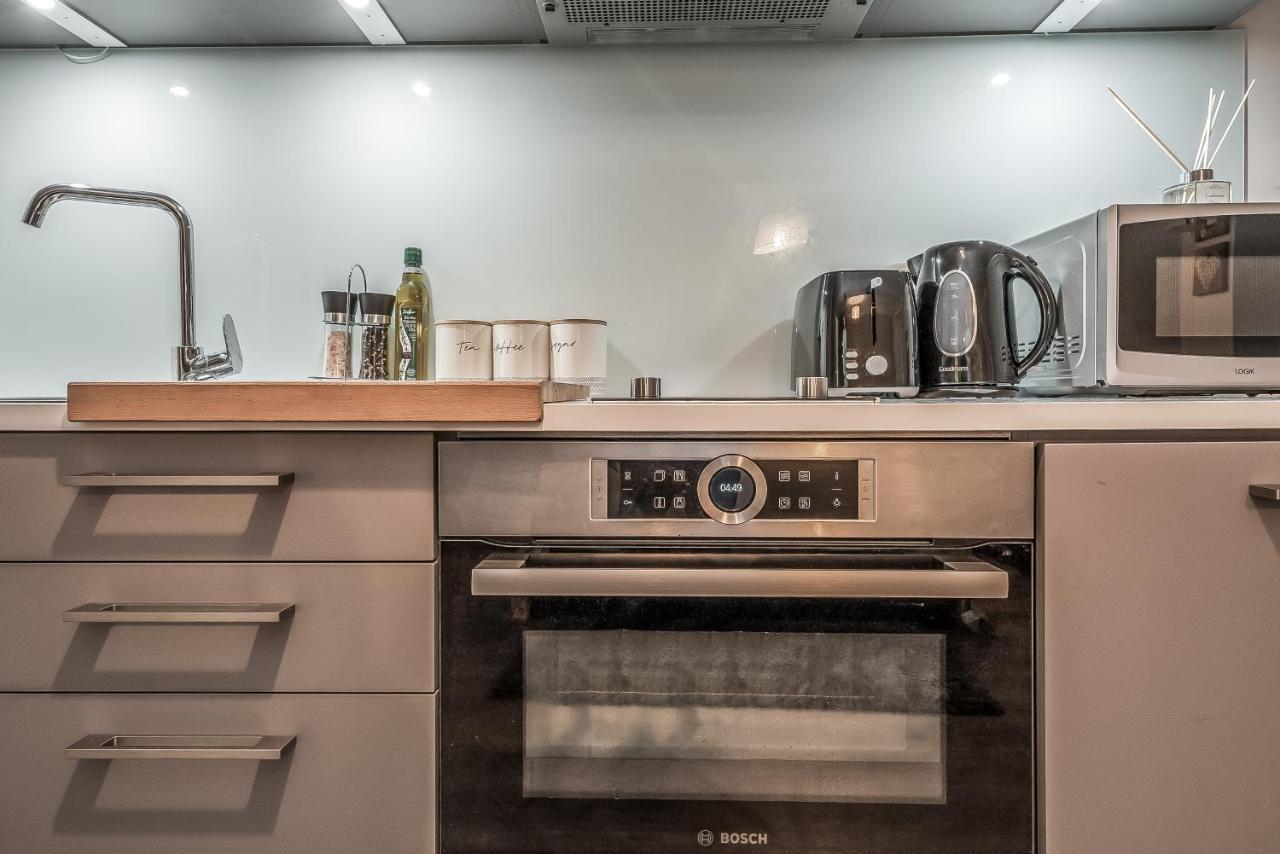 Spacious & Cosy Studio Flat In The Heart Of Edinburgh City Centre EDI Exterior photo